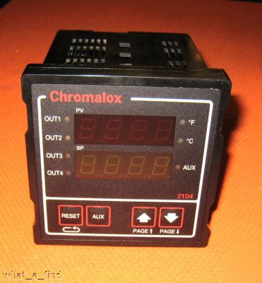 Chromalox 2104-ST130 temperature controller 2104ST130 