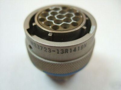 New amphenol MS3476L14-19S M83723-13R1419N connector 