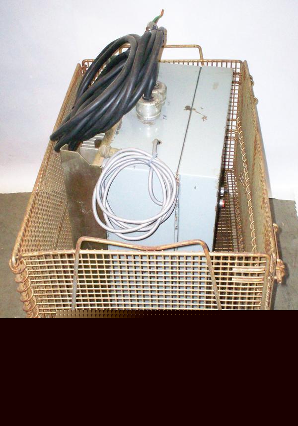 Allen bradley adjustable ac frequency drive series b 