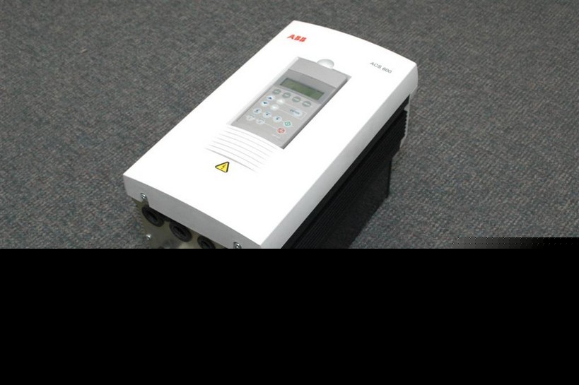 ACS601-0009-4 ACS600 abb 500V ac drive / inverter