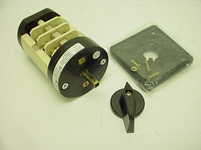New electroswitch rotary cam switch 63 amp 600VAC SP7T